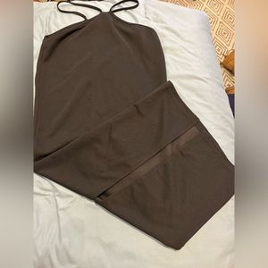 Maxi skirt w/ cut out waist and slit on back